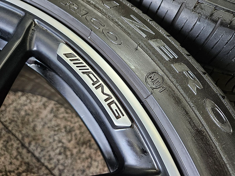 벤츠 W463A G63AMG 퍼포먼스에디션 22인치 휠타이어 셋트 이미지