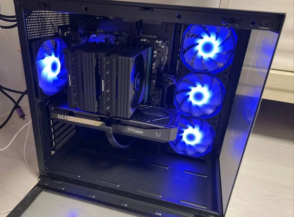 7800X3D, 5070, 2TB, DDR5 32G pc 본체 컴퓨터 팔아요 이미지