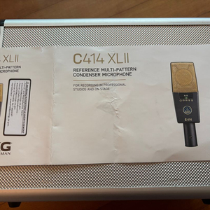 AKG C414 XL2 컨덴서 마이크 판매합니다 이미지