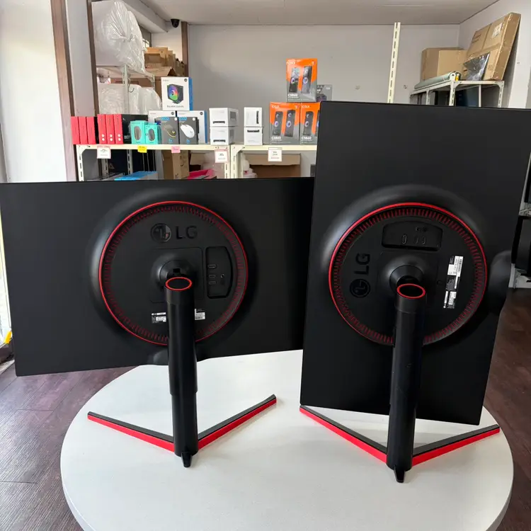 LG 울트라기어 32인치 QHD모니터 144Hz 게이밍 피벗 가능! 이미지