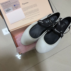 레페토 플랫 조아나 (250-255추천) 이미지
