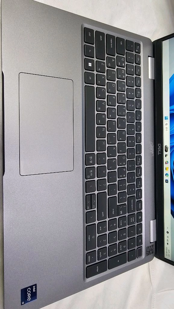 델프리시전 워크스테이션 3581 i9 13900H,32GB,A2000 이미지