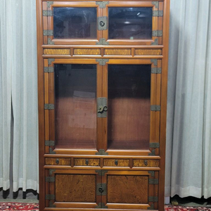 전통고가구 인테리어 오동나무 양주장 이미지