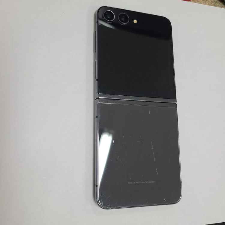 갤럭시 Z플립5 블랙 256GB SK 무잔상 A급 중고폰 213331 이미지