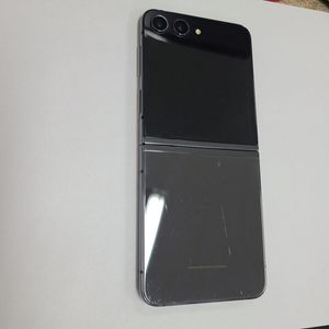 갤럭시 Z플립5 블랙 256GB SK 무잔상 A급 중고폰 213331 이미지