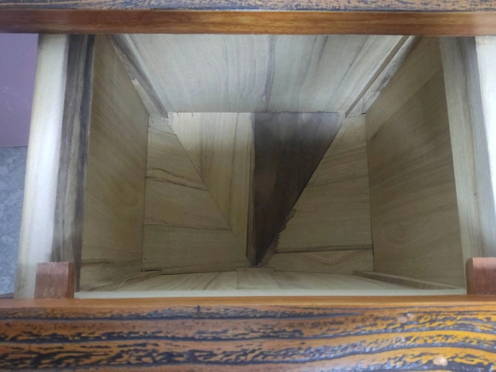럼블코리아 오동나무 뒤주 (40kg), 어형자물쇠 이미지