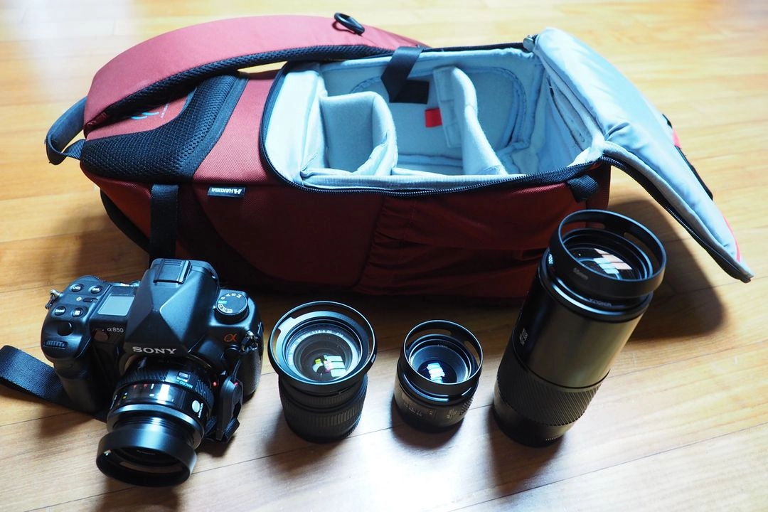 소니 알파 A850 카메라 + 시그마 28-70mm, 50mm, 75-3 이미지