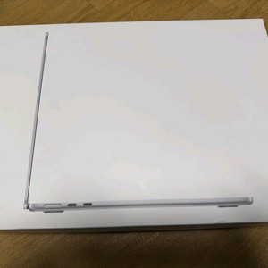 맥북에어 13 M2 실버 8GB 256GB 이미지