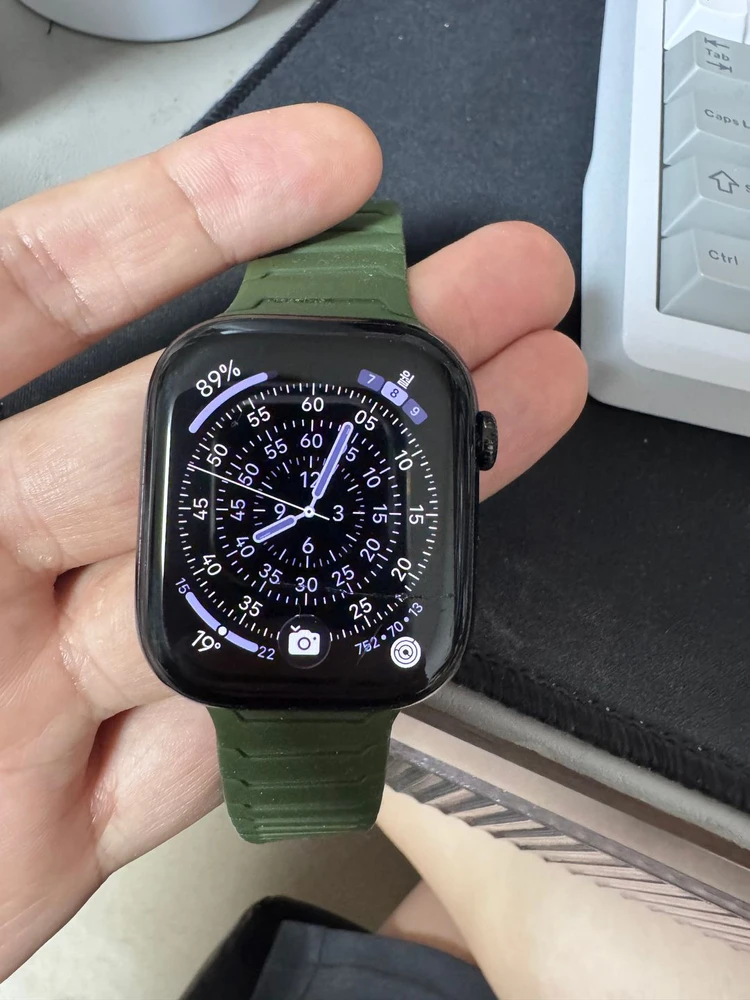 애플워치 10 알루미늄 블랙 46mm GPS(Wi-Fi) - 안심되는 중고거래