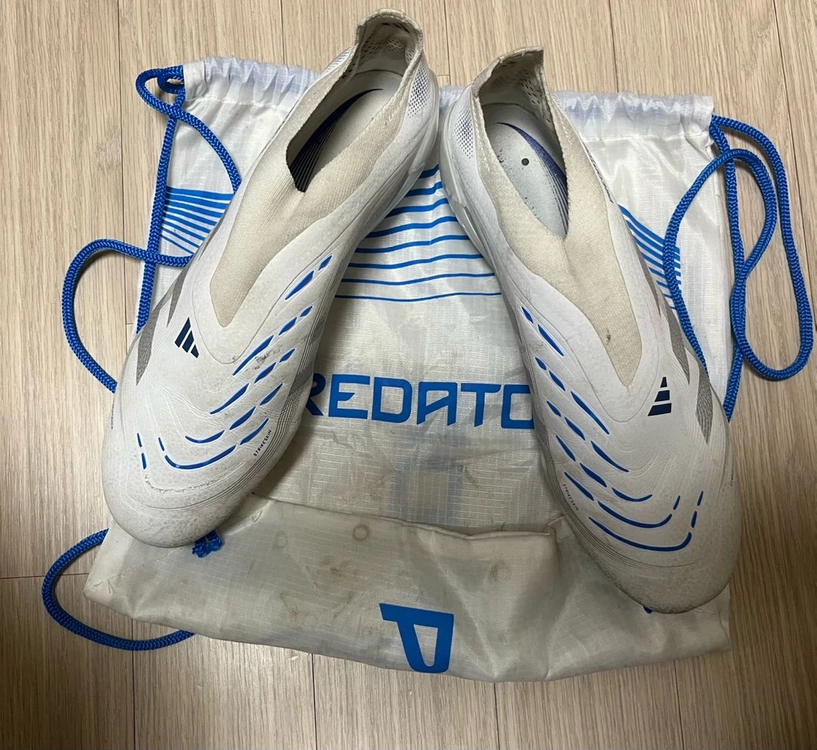 프레데터 축구화 - 안심되는 중고거래