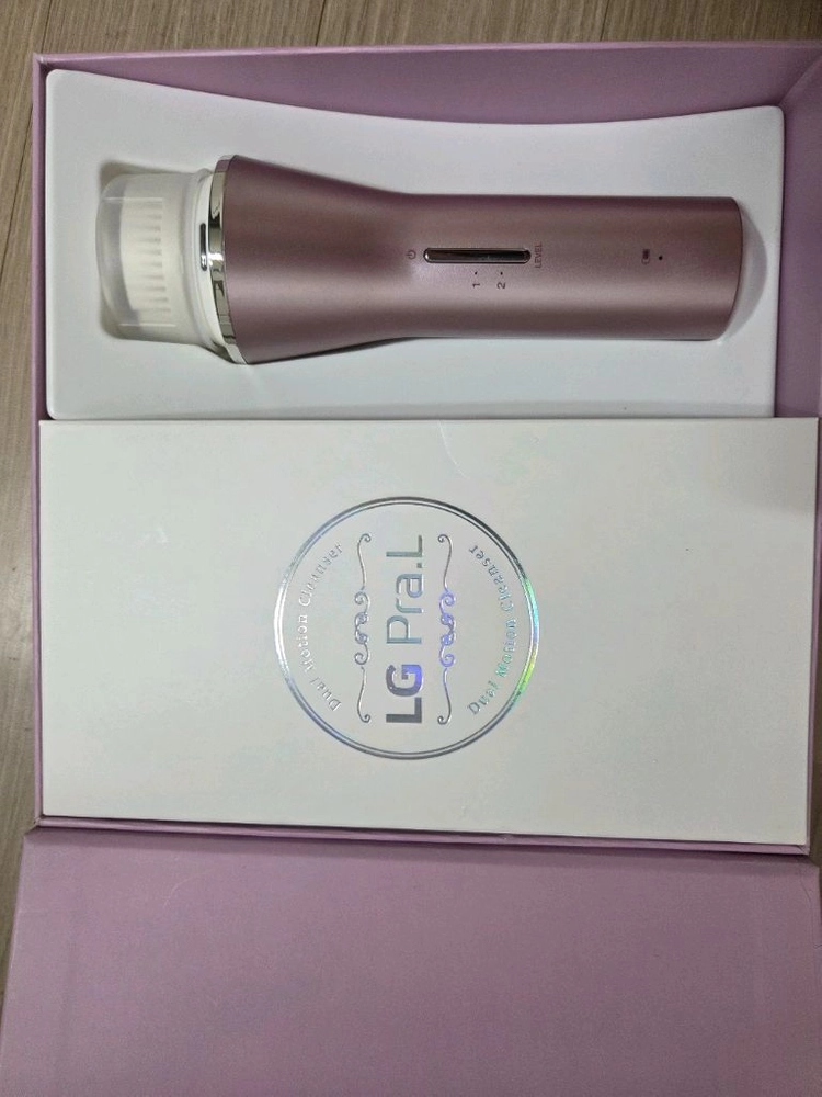 LG 프라엘 듀얼 모션 클렌저 로즈골드 이미지