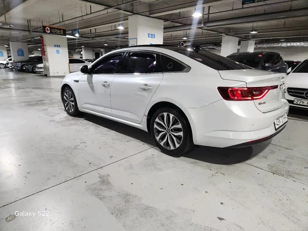 SM6 GDe LE 2016년식 79,000km 이미지