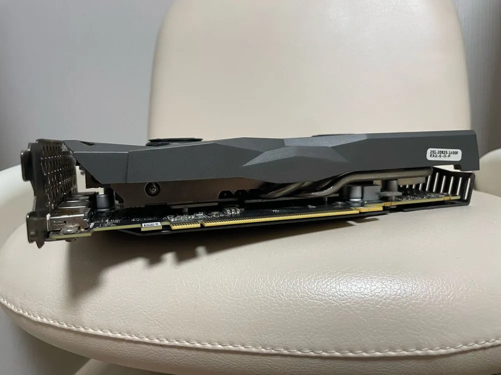 조텍 RTX 2070 슈퍼 이미지