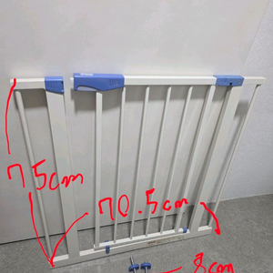 개당가격 깨끗한 안전문 가드 아기안전문 연장펜스 포함 일괄판매 안전문 아기가드 안전펜스 울타리 깨끗하게 닦았어요2개 이미지