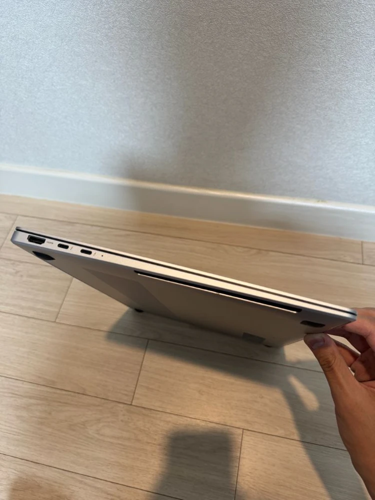 S급 삼성 갤럭시북4 프로 16인치(NT960XGK) 이미지
