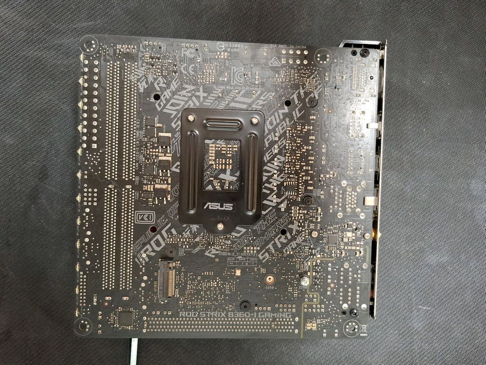 컴퓨터 ITX 메인보드 ASUS ROG STRIX B360-I GAMING(인텔 8세대 소켓 1151V2) 이미지