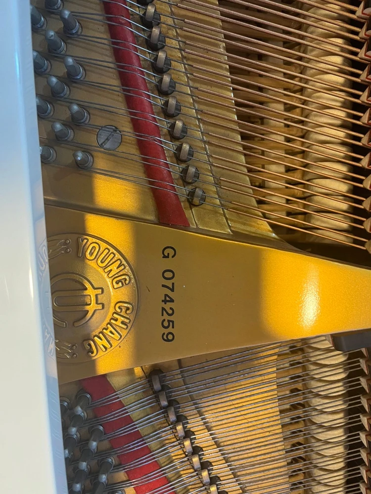 영창 그랜드 피아노 G-185 이미지