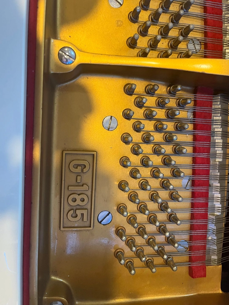 영창 그랜드 피아노 G-185 이미지