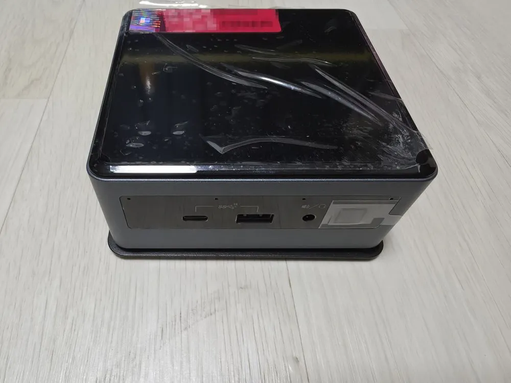 인텔 NUC 10 BXNUC10i3FNH 미니PC (i3-10110U / RAM 8GB / SSD 256GB) 이미지