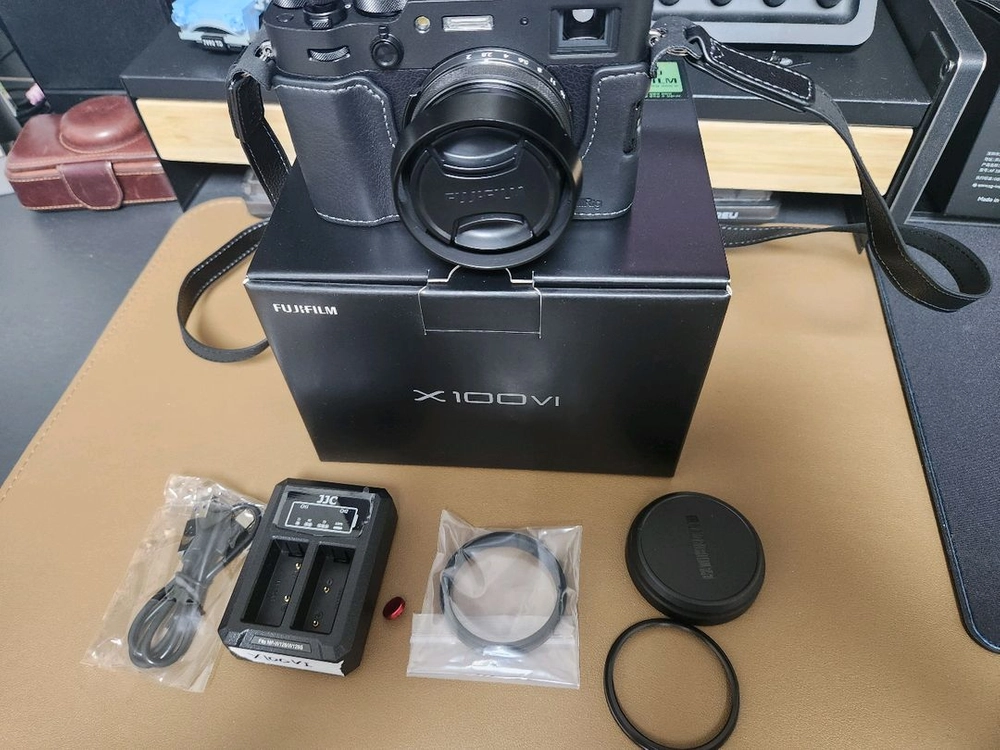 후지필름 X100VI 블랙 이미지