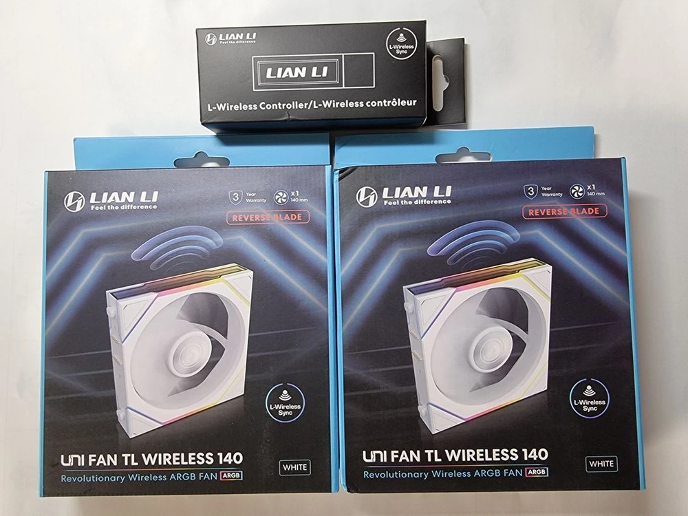 리안리 UNI FAN TL Wireless 140 리버스 화이트2개+컨트롤러 이미지