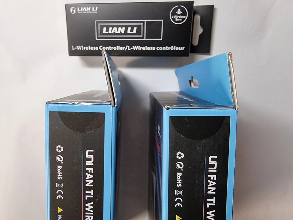 리안리 UNI FAN TL Wireless 140 리버스 화이트2개+컨트롤러 이미지