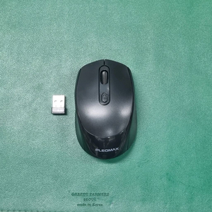 깨끗한 플레오맥스 블루투스 저소음 마우스 PBM-40B 팜 이미지