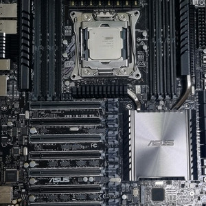 i7 6950X + ASUS X99-E-10G WS 이미지