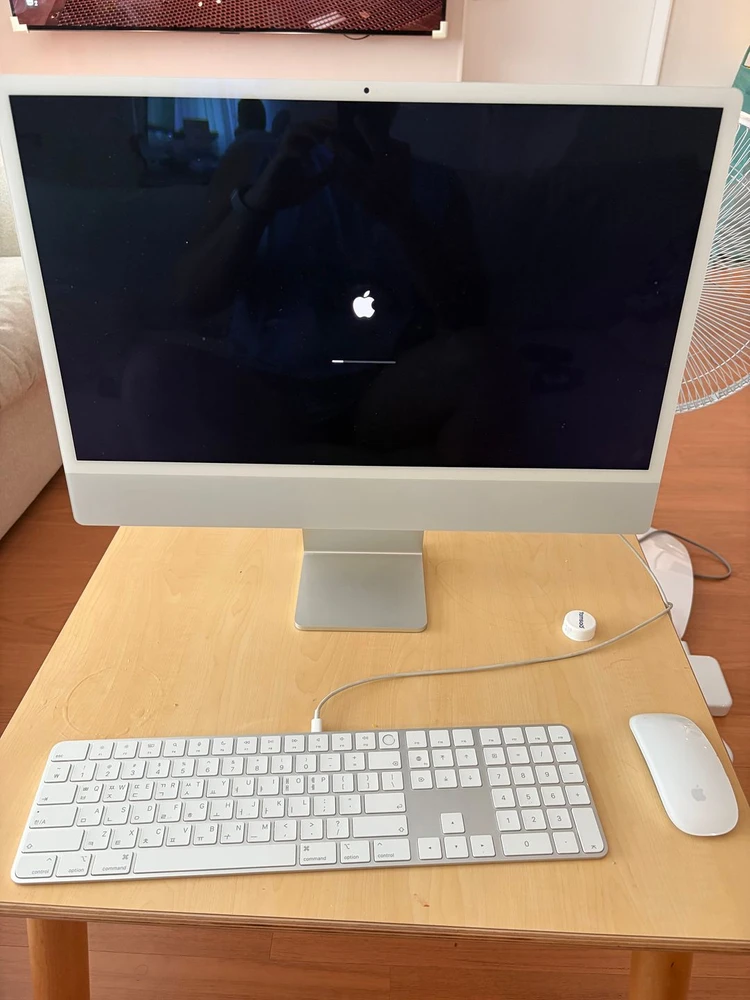 아이맥 iMAC 24인치 2021년도 모델 M1 8GB / 256GB 실버 판매합니다 이미지