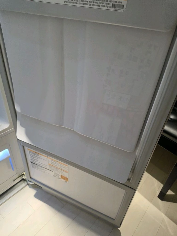 LG 트롬 스타일러 5벌 대용량 (블랙 미러 디자인) 상태 최상 이미지