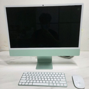 M4 칩 탑재 그린 iMac 24 아이맥 24 (맥북 macbook 대용) 이미지