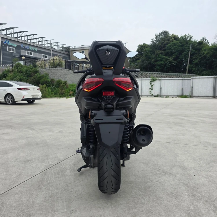 야마하 xmax300 25년 1만 출퇴근 바이크 판매합니다. 이미지