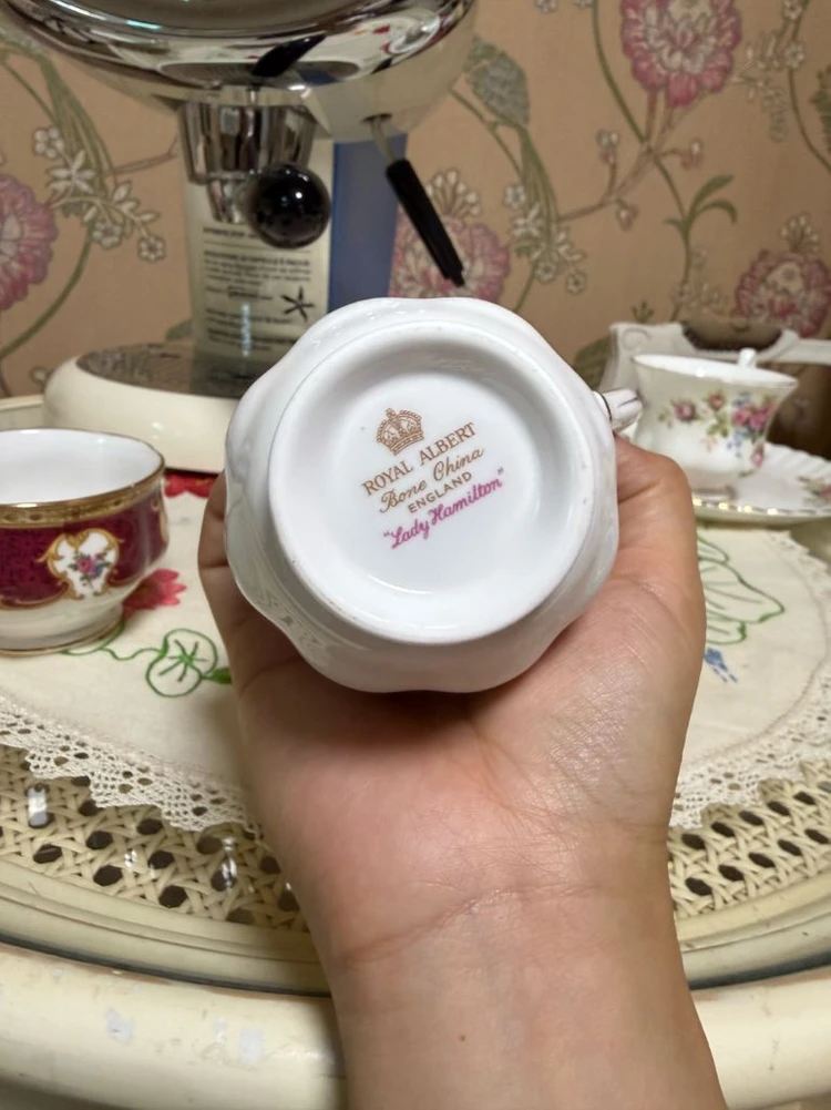 영국 앤틱 로얄 알버트 레이디 해밀턴 슈가볼 & 크리머 세트 이미지