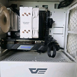 본체 I5-10400F, 2070SUPER, 64gb 이미지