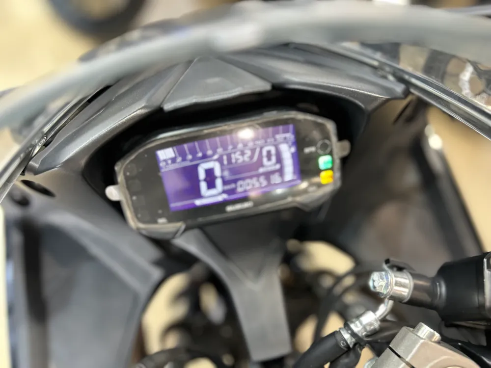 스즈키 GSX-R125 21년 5천KM 순정검빨차량 판매중 이미지