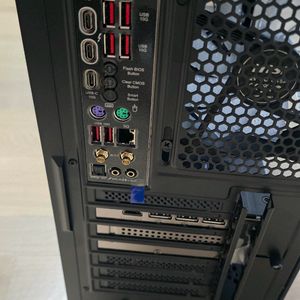 5090본체 판매합니다.(AORUS 지포스 RTX 5090, MEG Z890 UNIFY-X, 램 96GB) 이미지