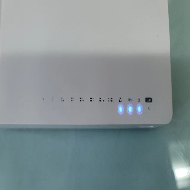 8포트 유선 공유기 V508 아이피타임 V508 이미지