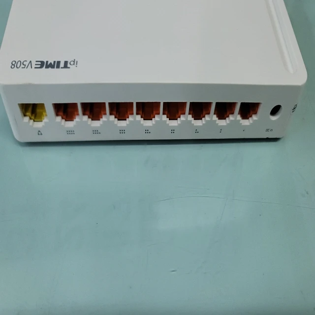 8포트 유선 공유기 V508 아이피타임 V508 이미지
