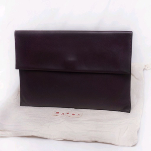 마르니 (MARNI) 버건디 나파레더 카프스킨 플랩 클러치백 이미지