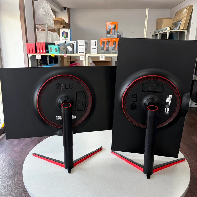 LG 울트라기어 32인치 QHD모니터 144Hz 게이밍 피벗 가능! 이미지
