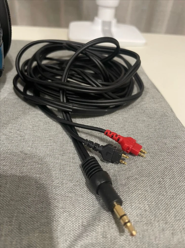 젠하이저 hd600 구형 돌솥 이미지