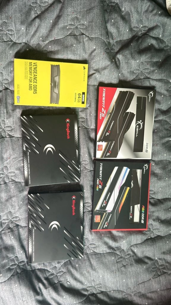 ddr5 48gb 미개봉 킹뱅크 6800mhz cl32 (24gb)x2 화이트 이미지