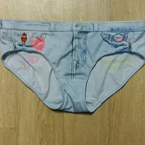 팬티 처분해요(브랜드 예스) 이미지