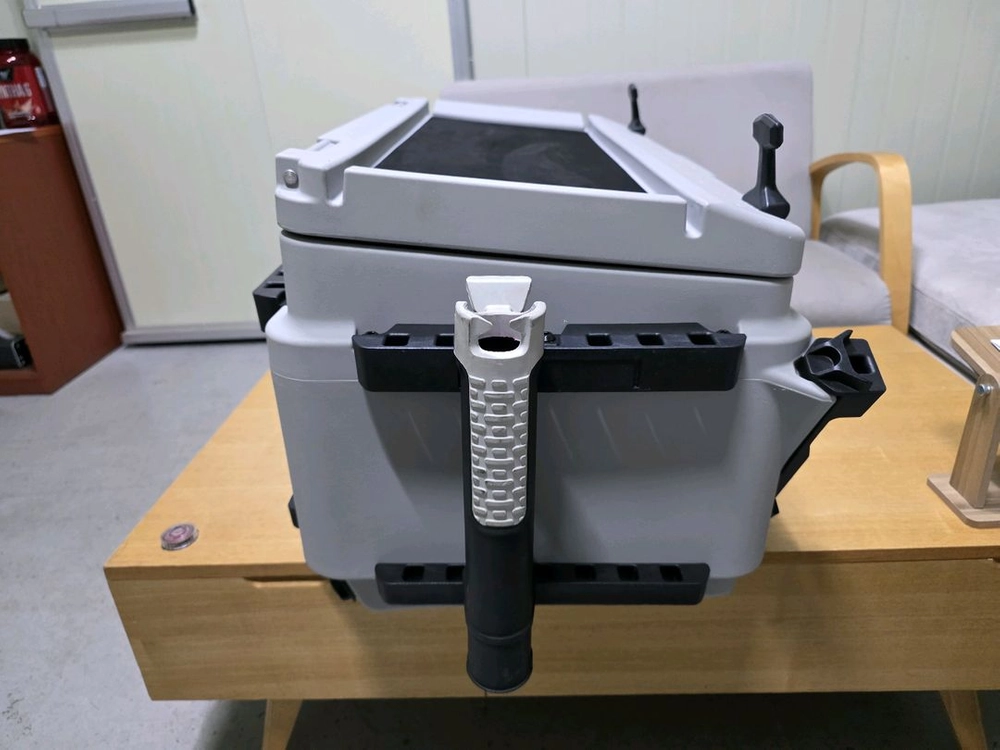 씨두 제트스키 링큐시스템 대용량 쿨러 51L 아이스박스 + 낚시대 홀더 2EA 이미지