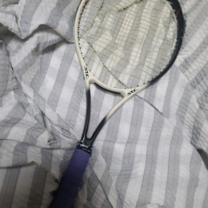 STC LEGEND LADY 107 테니스 라켓 이미지