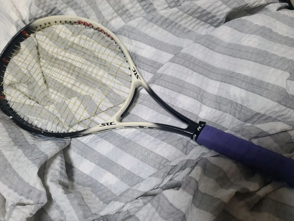 STC LEGEND LADY 107 테니스 라켓 이미지