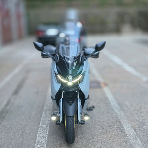야마하 NMAX125 26년식 팝니다 이미지