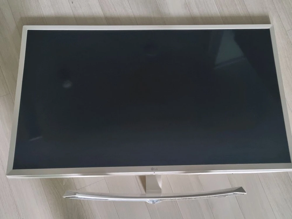 LG 32인치 모니터 MP58HQ 이미지