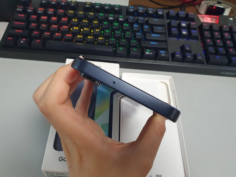 갤럭시 버디4 / 128GB / 블루 블랙 이미지