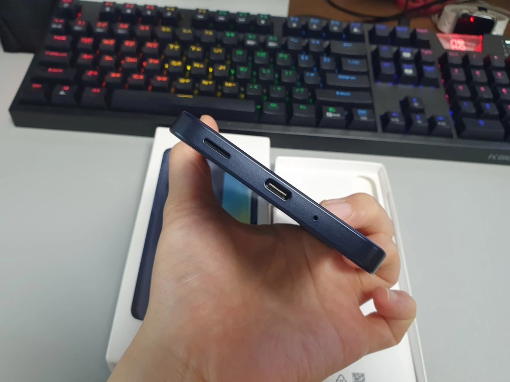 갤럭시 버디4 / 128GB / 블루 블랙 이미지